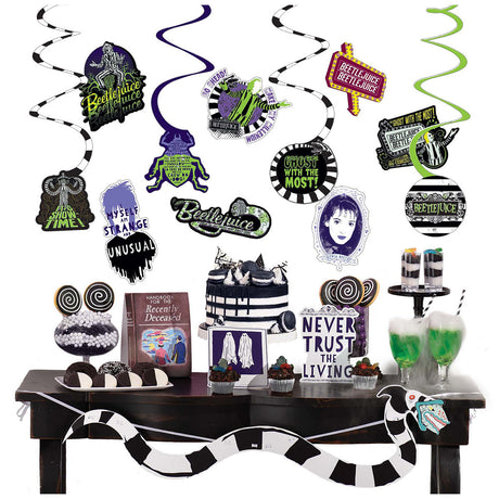 AMSCAN CA Halloween Beetlejuice Room Decorating Kit, 24 Count 192937191767